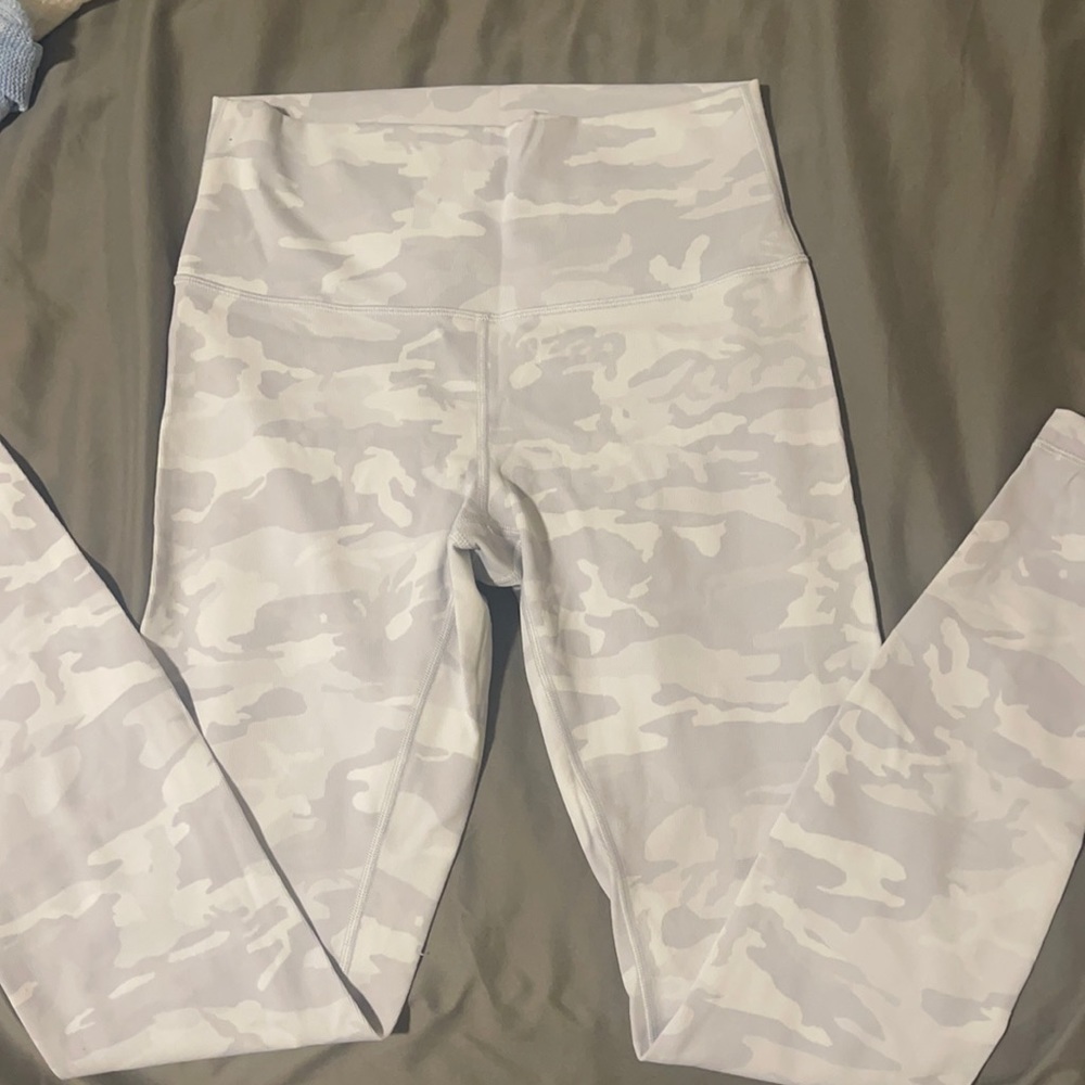 Lululemon wunder under leggings